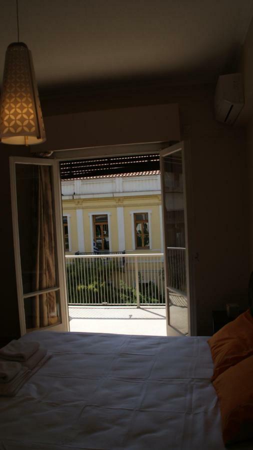 The Victoria Square Exceptional Apartments Atene Esterno foto