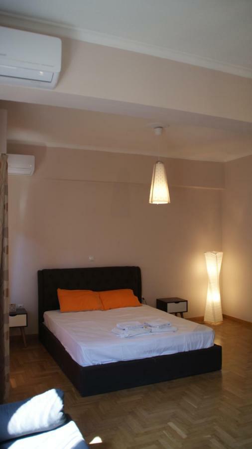 The Victoria Square Exceptional Apartments Atene Esterno foto